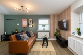 Gad Suite by Koya Homes - 2 Ensuite Bedroom Apartment, Cardiff City Centre, Free Parking